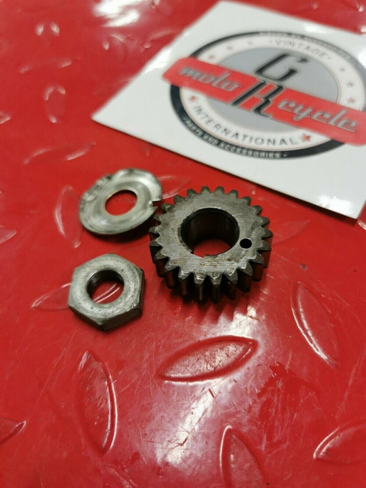 Kawasaki KX80 1979 primary drive gear
