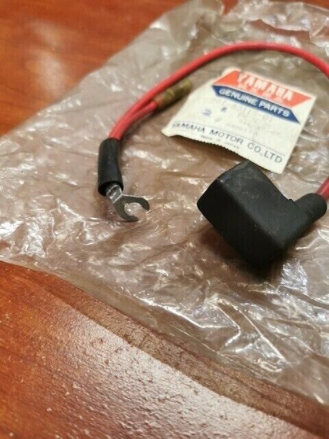 NOS Yamaha AT1 AT2 AT3 DT125 PLUS LEAD WIRE 261-82115-01-00 Y125