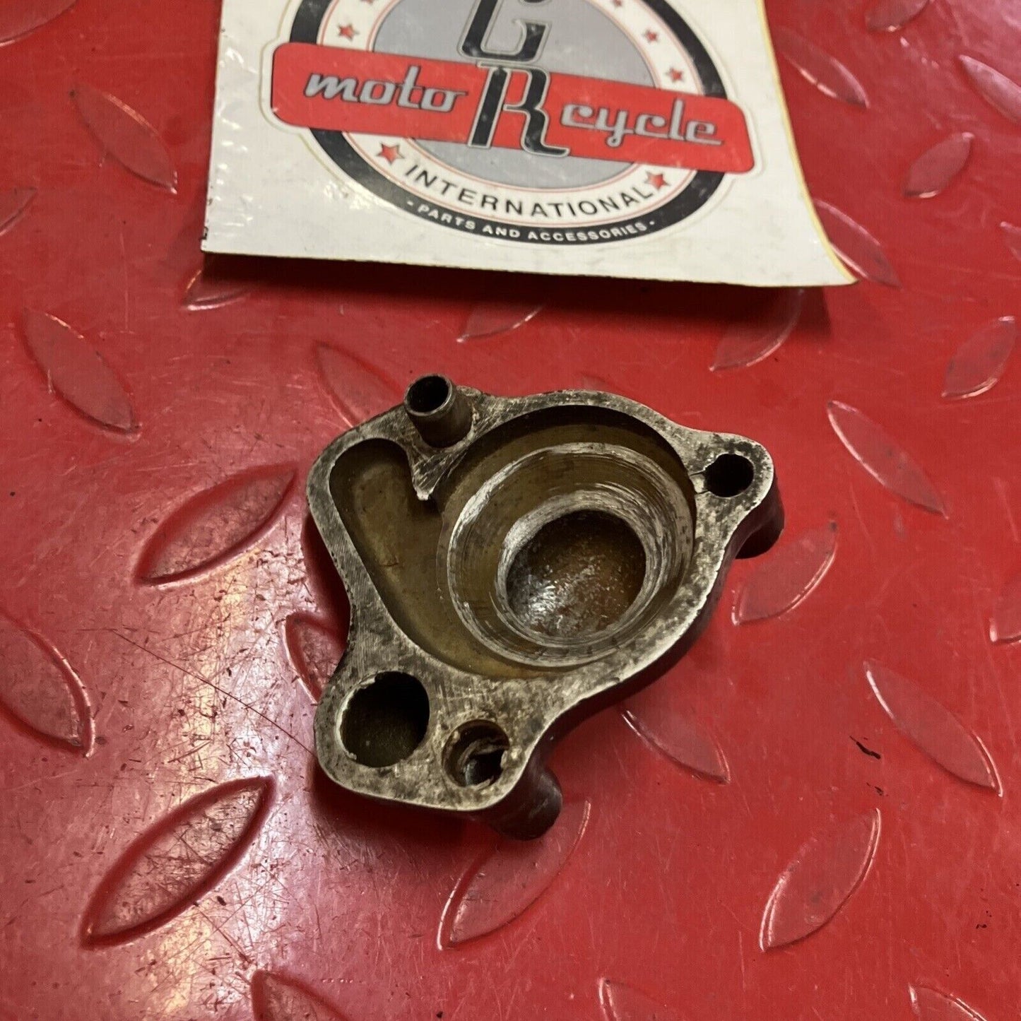 Honda CR80R 1983 waterpump water pump cover housing