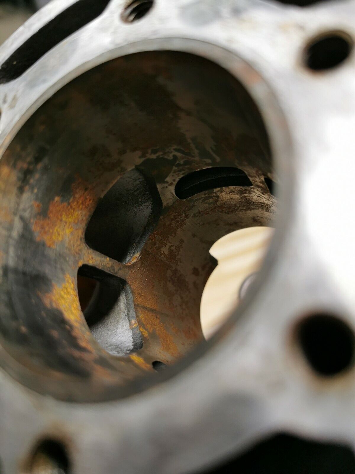 Suzuki RM125 1981 cylinder jug barrel