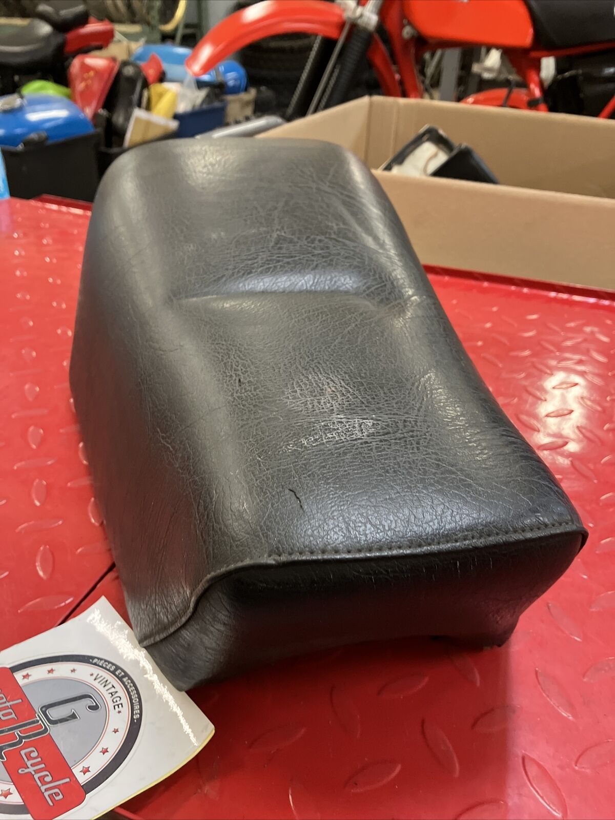 Canam Can-Am Can am MX1 MX2 ? seat saddle