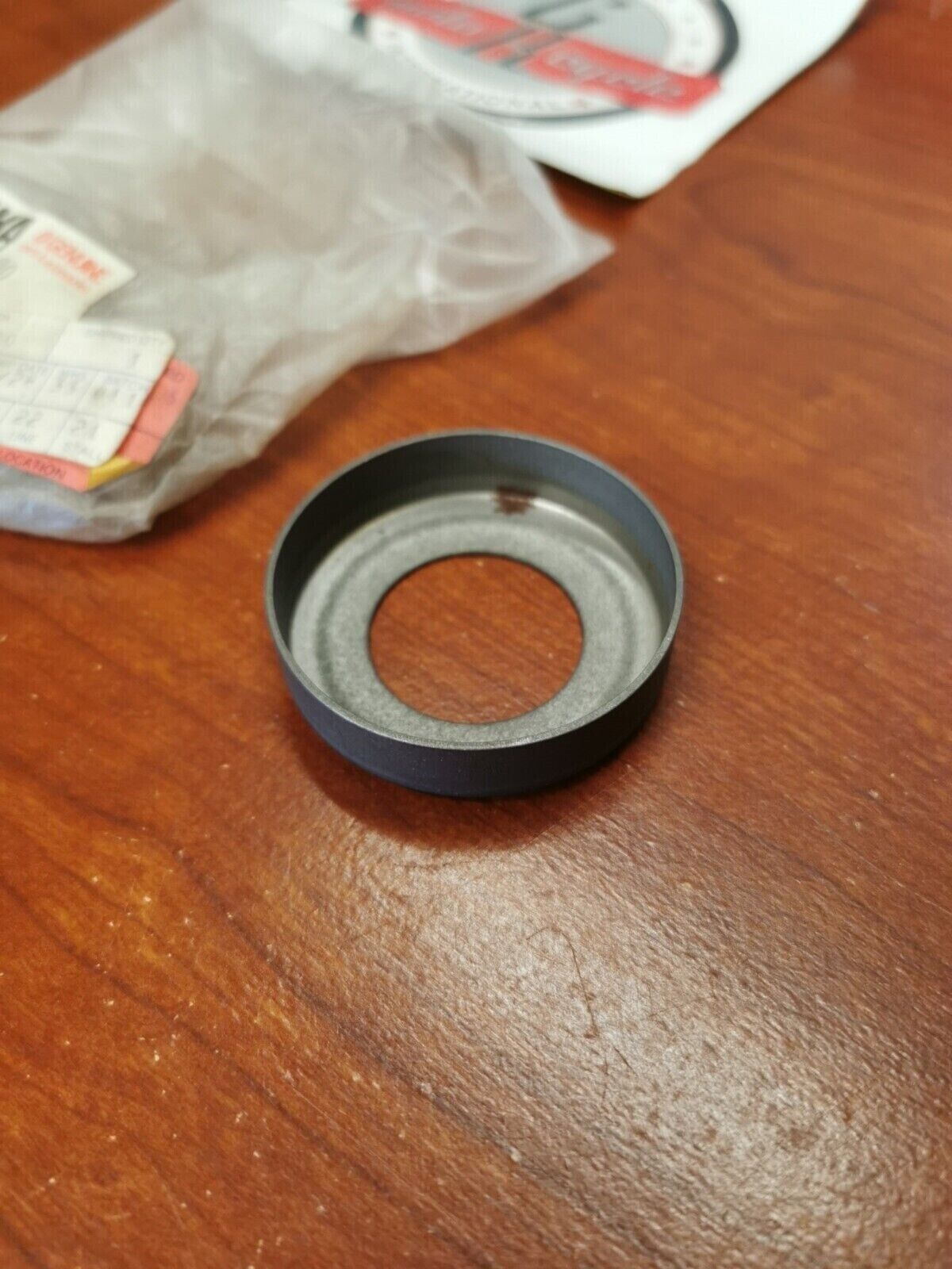 NOS Yamaha GP440 GP433 GP338 GP300 SW433 GS340 SPRING SEAT 806-17644-00-00 Y96