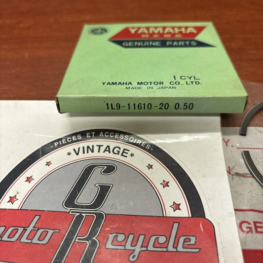 NOS Yamaha 1976 1977 XS360 PISTON RING 0.50 1L9-11610-20-00 Y174