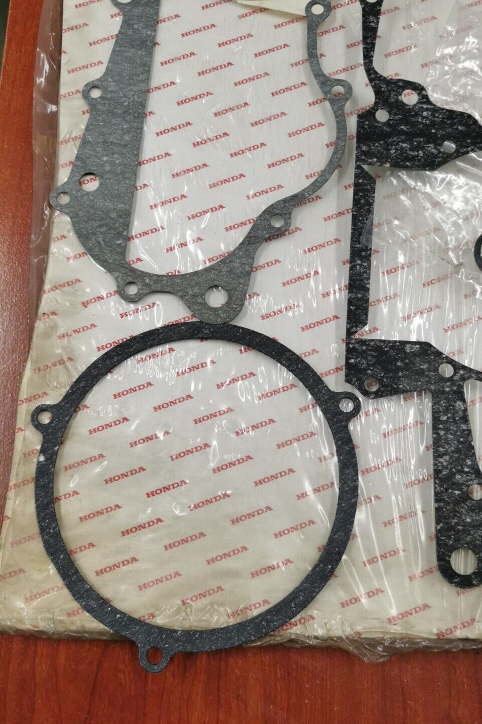 NOS Honda 1981 - 1984 ATC250R GASKET KIT A INCOMPLETE 061A0-964-000 H66