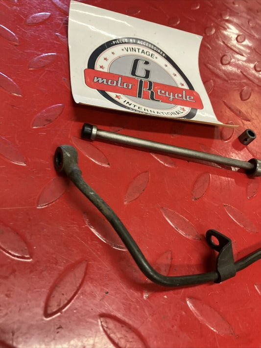 Honda XL350R 1984 oil line pipe passage oil draw