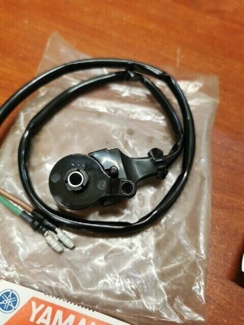 NOS Yamaha AS2 AT1 AT2 AT3 CT1 DS6 DT1 FRONT STOP SWITCH 232-83980-30-00 Y127