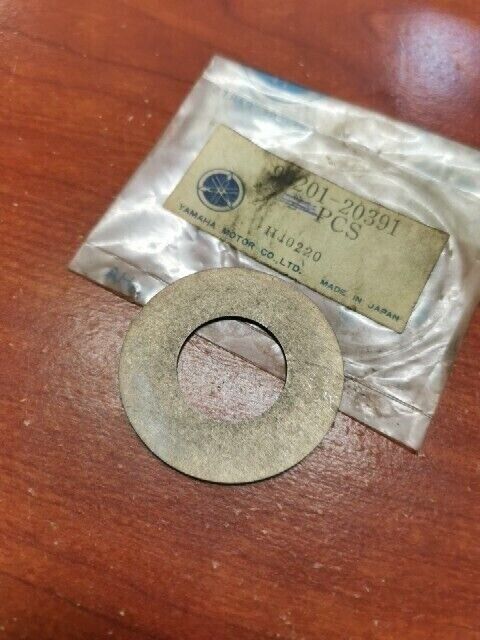 NOS Yamaha 1973 1974 TX750 PLATE WASHER 90201-20391-00 SUB 90201-20394-00 Y111