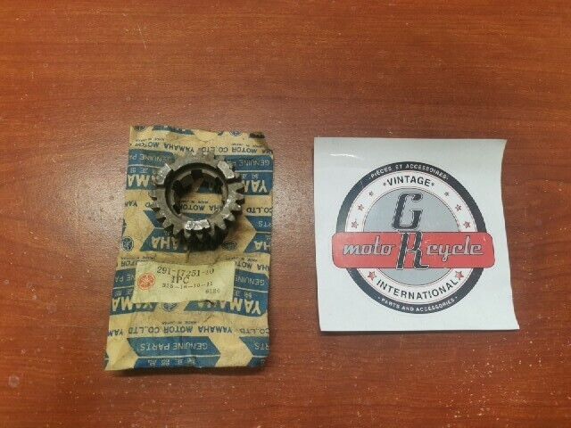 NOS Yamaha 1972 1973 DT2 DT3 5TH WHEEL GEAR 291-17251-10-00 Y141