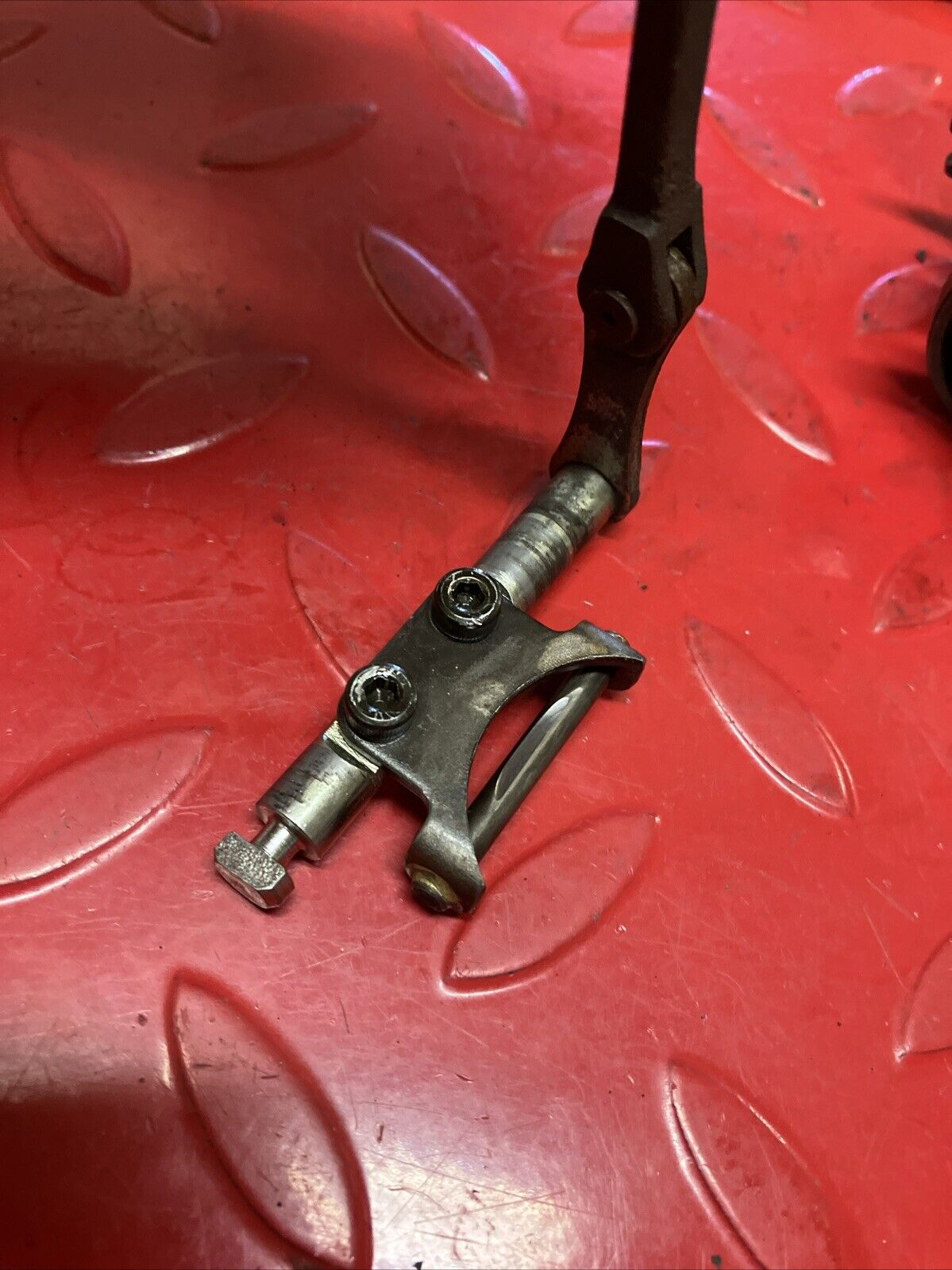 Yamaha YZ125 1983 exhaust power valve actuator push rod lever governor 1984 1985