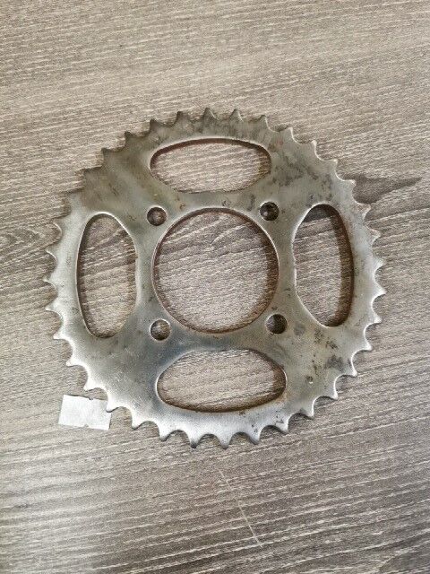 NOS HONDA C70 1977 - 1982 SPROCKET DRIVEN 36T 41201-092-720 H83