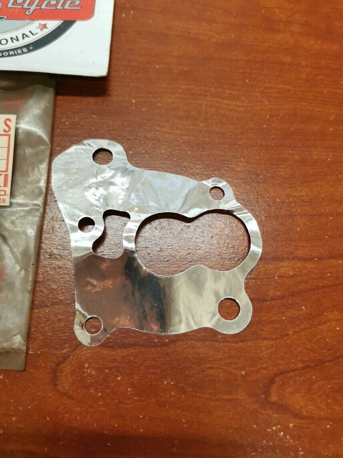 NOS Kawasaki 1977 KZ1000 OIL PUMP GASKET 11009-1023 K36