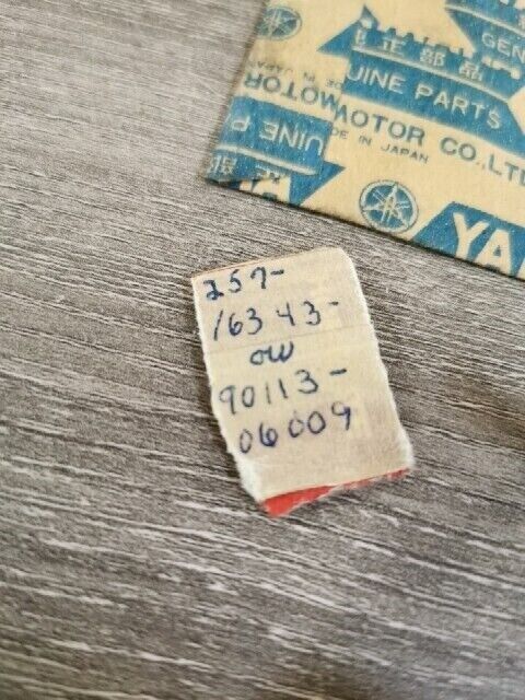 NOS YAMAHA YFM80WS YFM100B JT2MX JT1L JT2 YFMGLX BOLT SET 257-16343-00-00 Y156