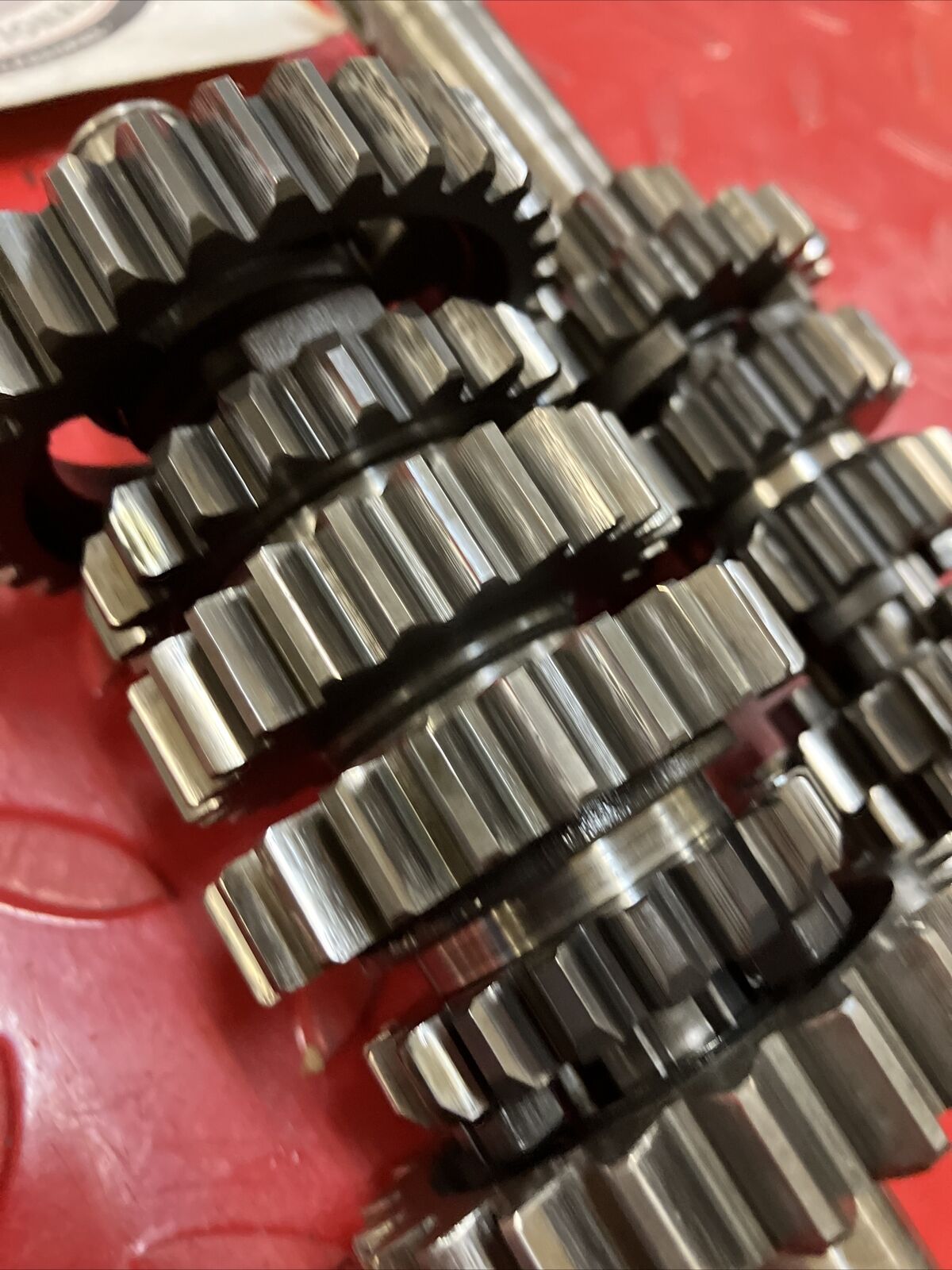 Suzuki RM125 1985 transmission mainshaft counterhsaft main counter shaft gear