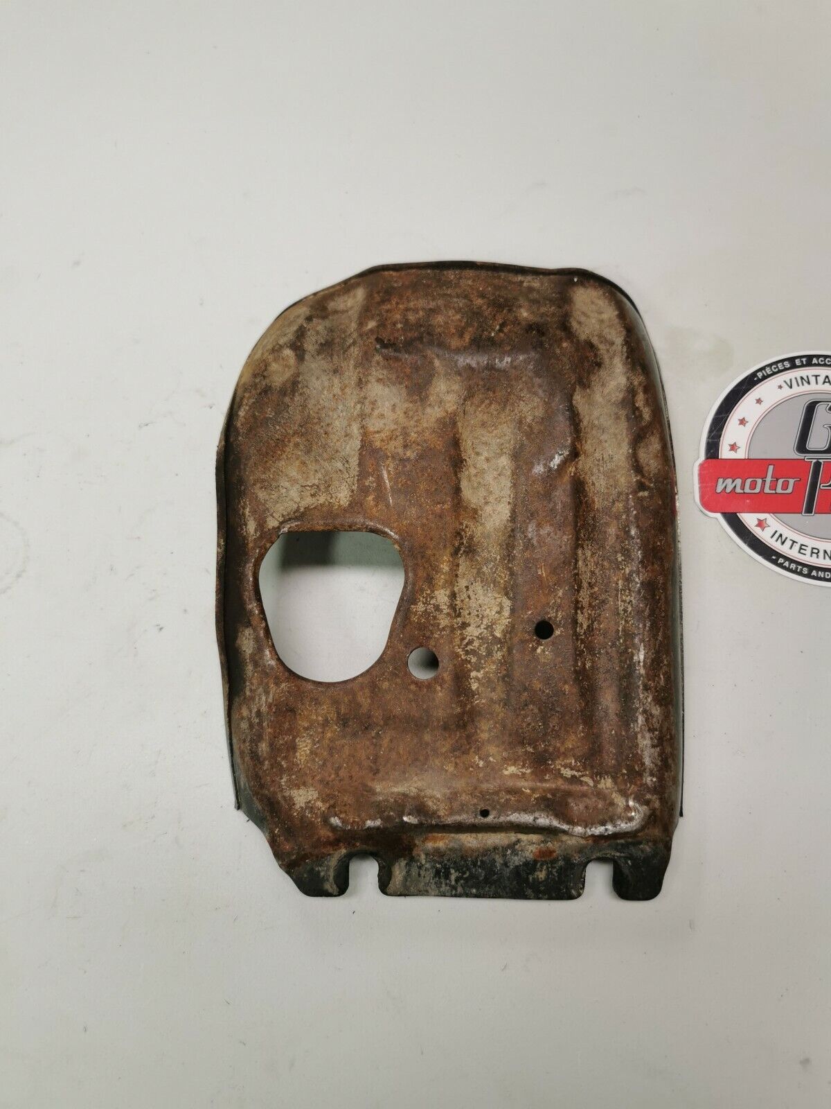 Honda XR80R 1993 engine motor crankcase protector bas guiard skidplate skid plat