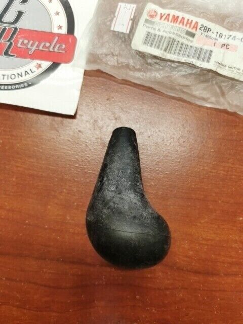 NOS Yamaha YFM700 YFM550 YFM450 YFM350 SHIFT LEVER KNOB 28P-18174-00-00 Y103