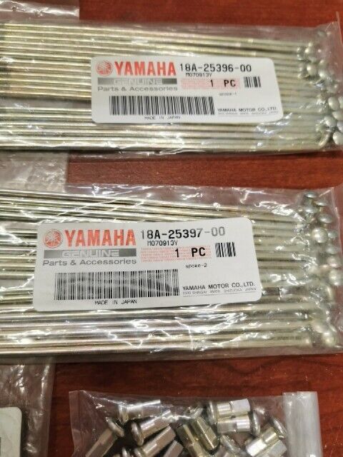 NEW NOS Yamaha DT50 COMPLETE REAR SPOKE SET QTY. 36 17W-25304-00-00 Y105