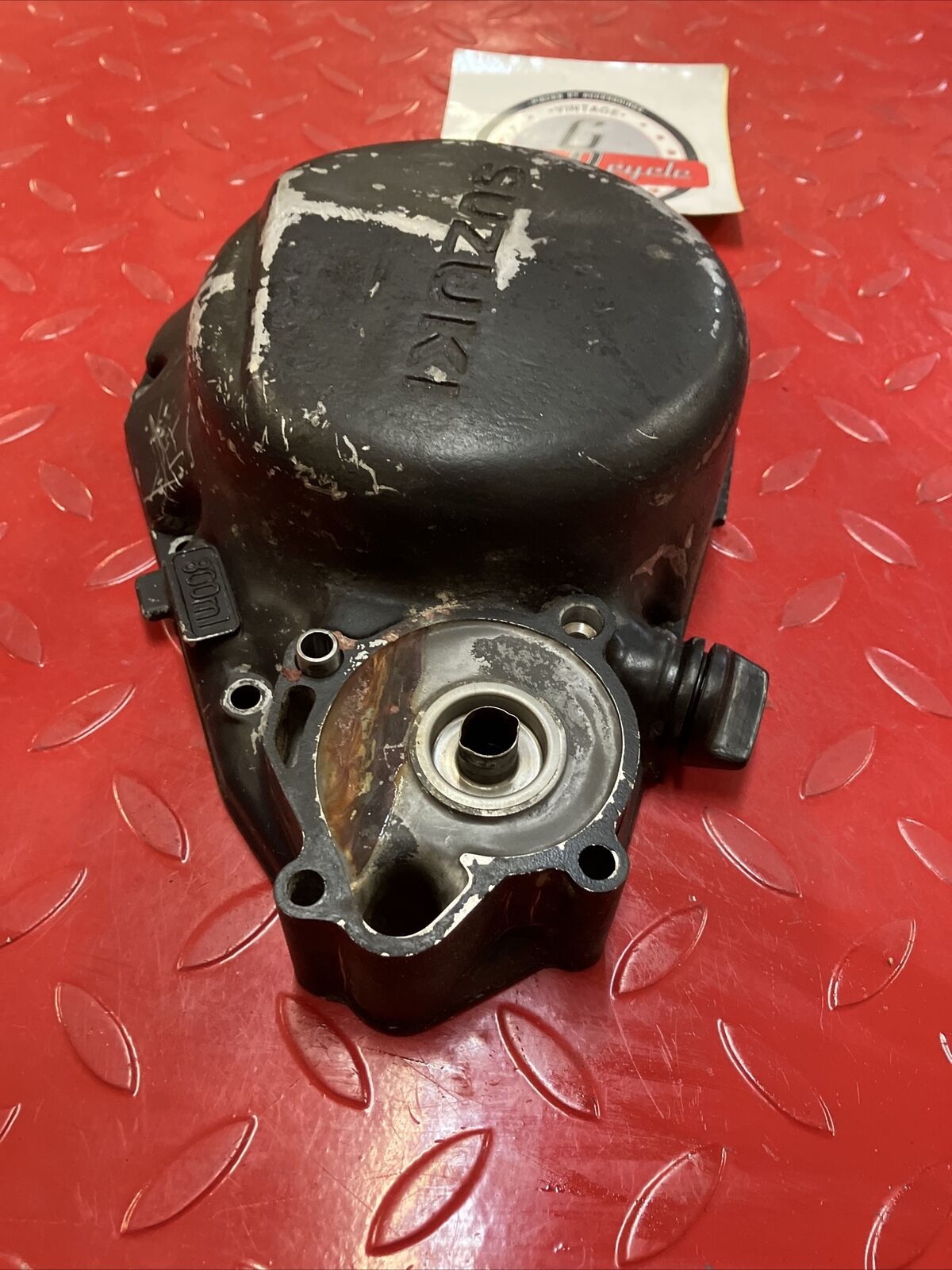 Suzuki RM125 1982 right crankcase clutch cover 1981 1983 3