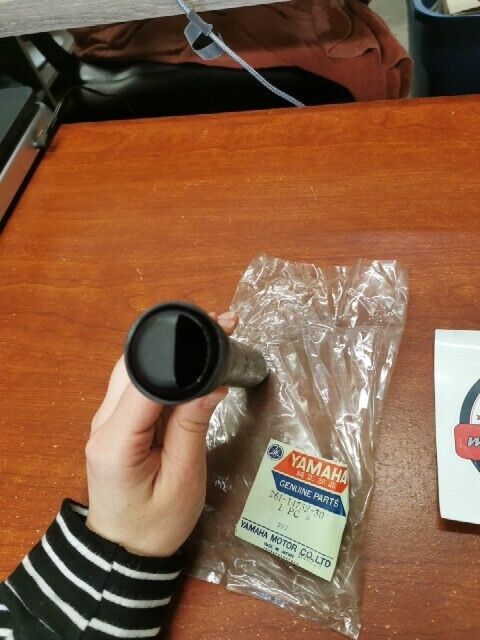 NOS Yamaha AT1 AT2 AT3 CT1 CT2 CT3 HT1 LT2 LT3 OUTLET PIPE 261-14752-30-00 Y153