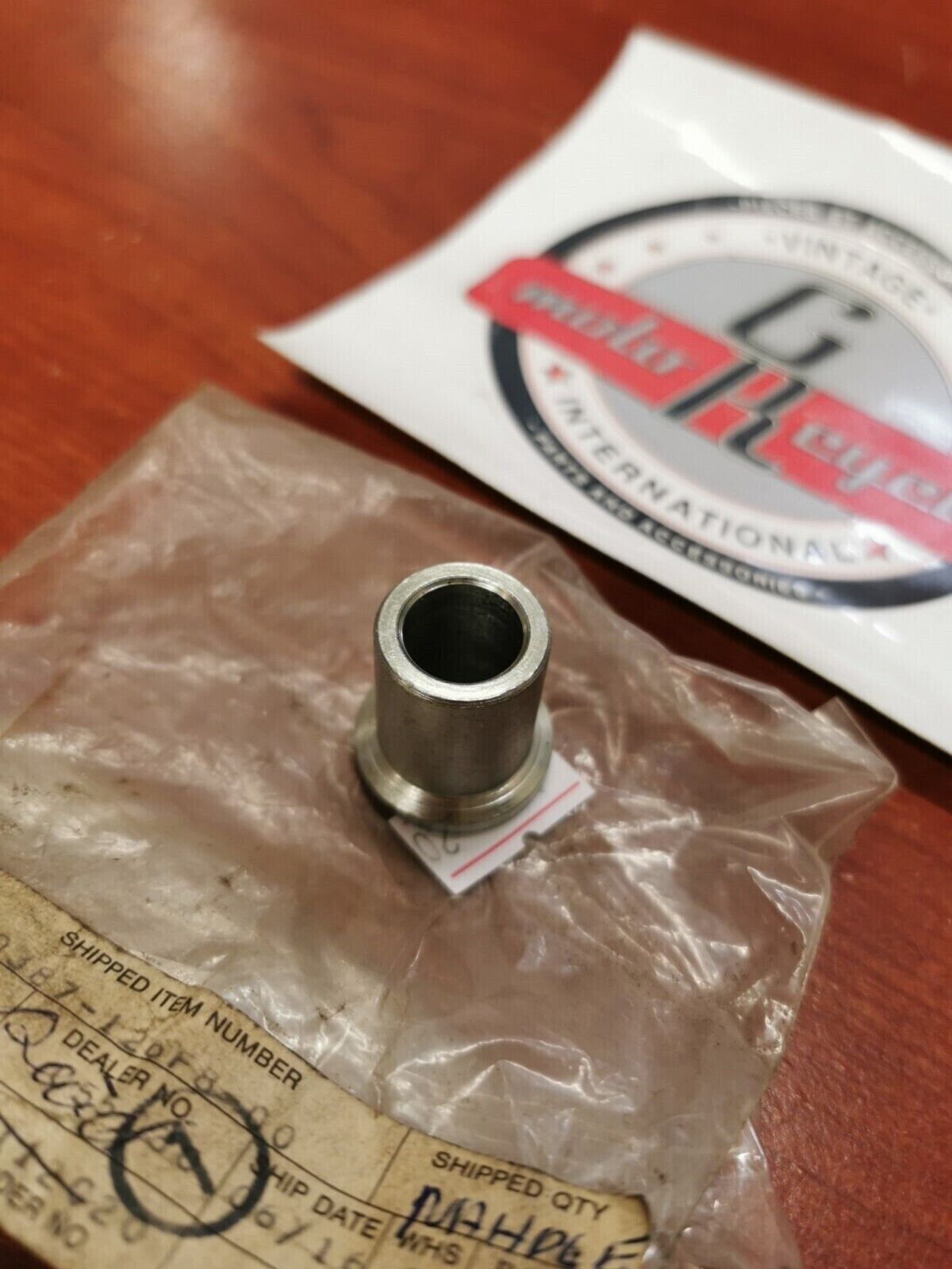 NEW NOS Yamaha YZ80 TTR125 XT125 XT200 FRONT WHEEL COLLAR 90387-126F8-00 Y93