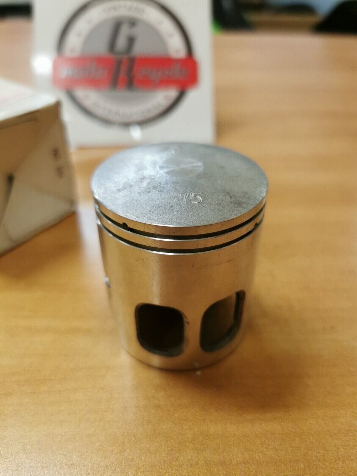 NOS YAMAHA YZ80 1980 PISTON 3 O/S 0.75 3R1-11637-02-00 Y45