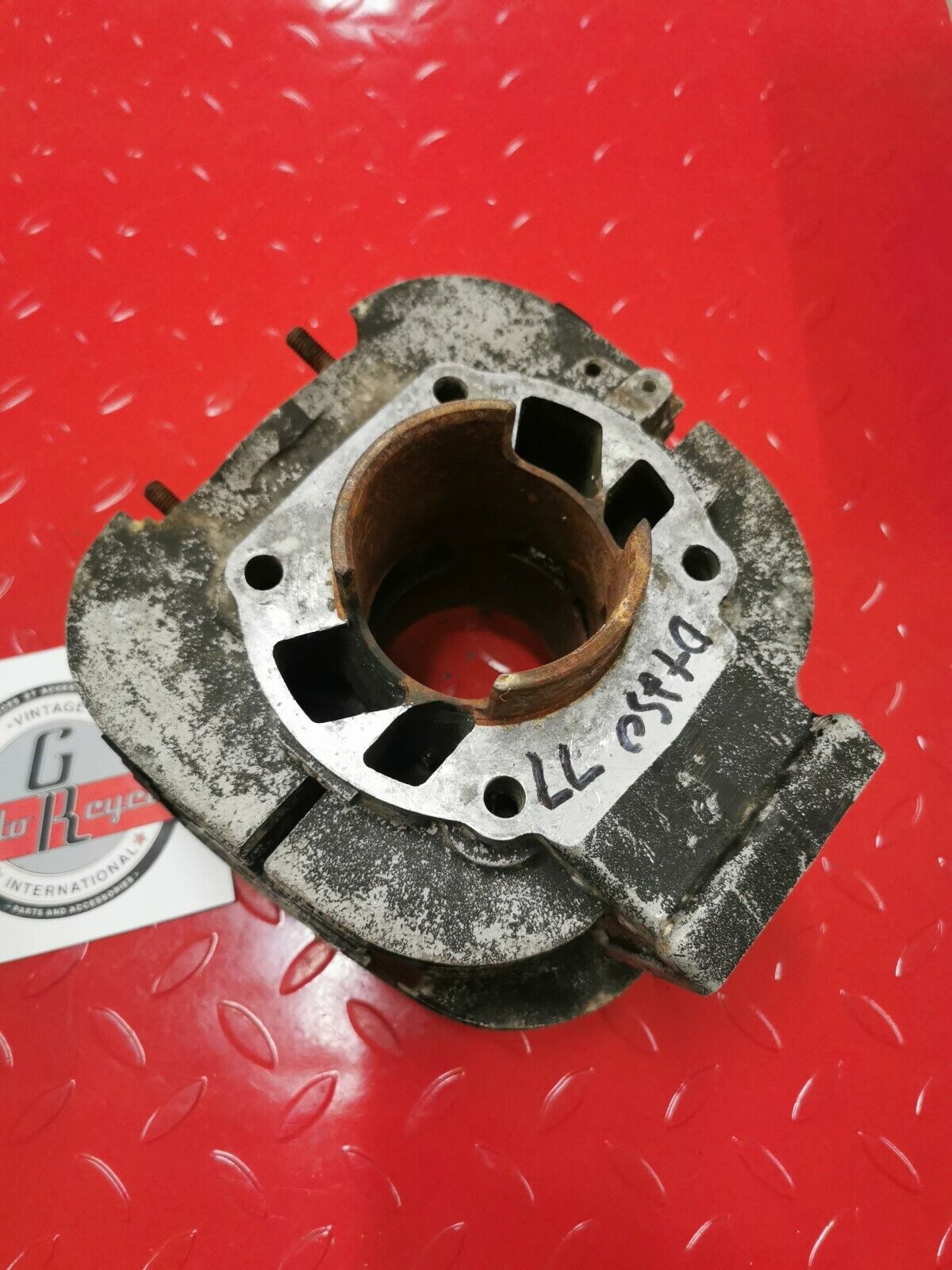 Yamaha DT250 1977 cylinder jug barrel 1978 70mm std 2