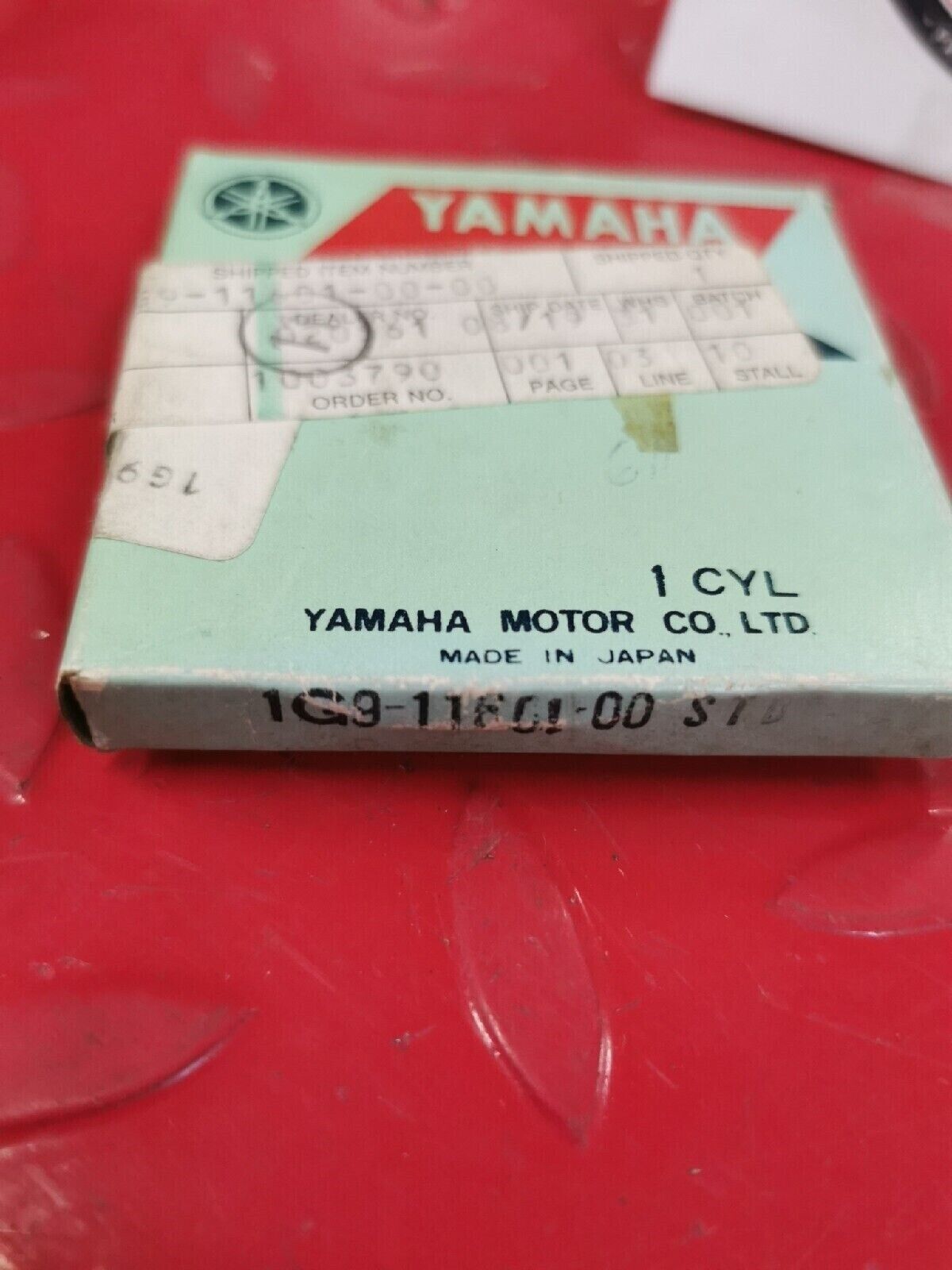 NOS YAMAHA YZ100 1977 PISTON RING SET STD 1G9-11611-00-00 Y51