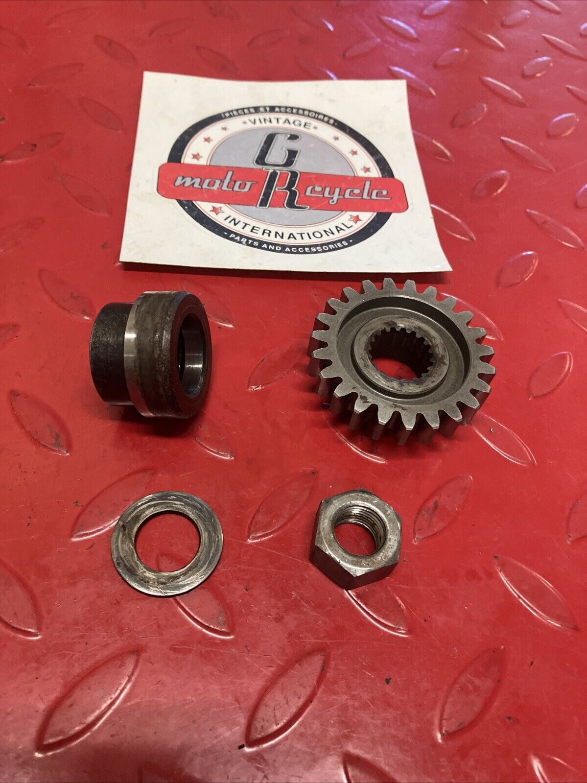 Suzuki RM250 1987 crankshaft primary drive gear