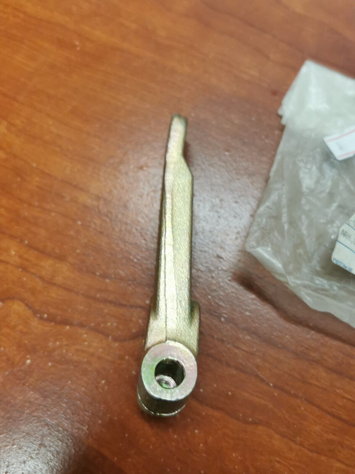 NOS Yamaha 1988 - 1991 VK540 OUTSIDE ARM 1 8H8-23851-01-00 Y87