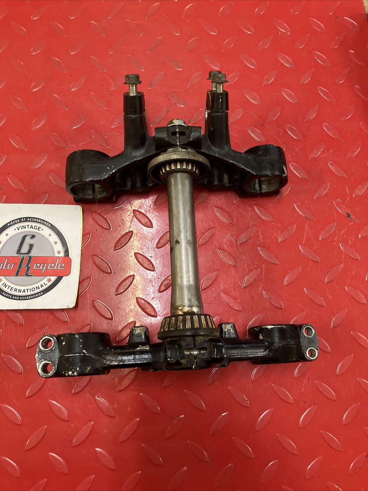 Yamaha YZ400 1977 triple clamp tree steering stem handle crown 1W4-23345-L1-33