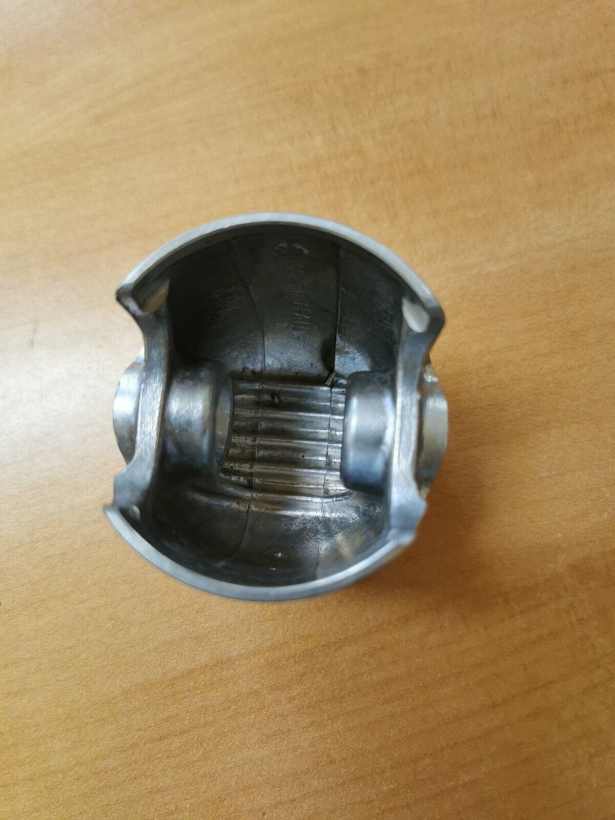 NOS SUZUKI RM125 1977 PISTON STD 12110-41640 SUPERCEDED BY 12110-41311 S7