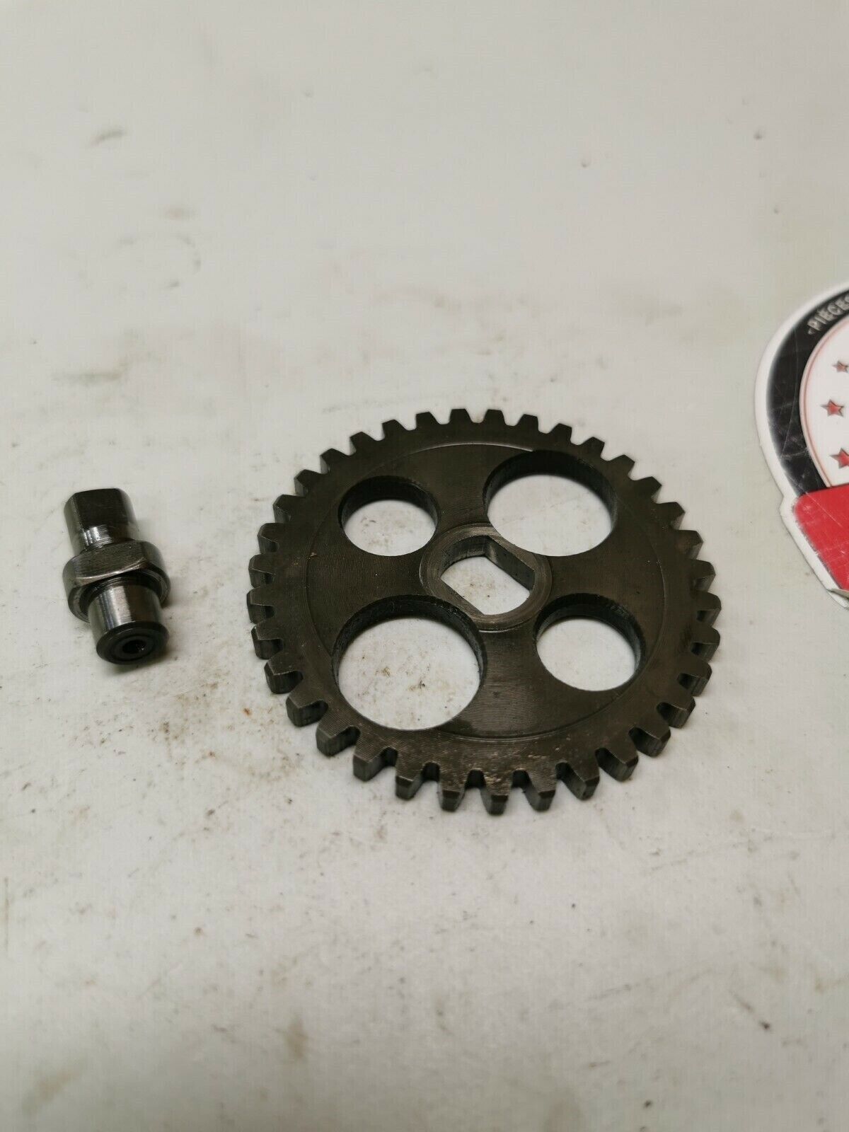 Honda XR100 1984 oil pump drive gear