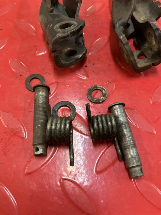 Honda CR125R 1989 left right footpeg footrest 50616-KS7-831 CR250R CR500R