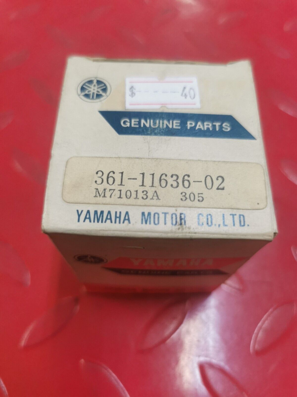NOS Yamaha RD250 PISTON 2 OVERSIZED 0.50 361-11636-02-00 Y34
