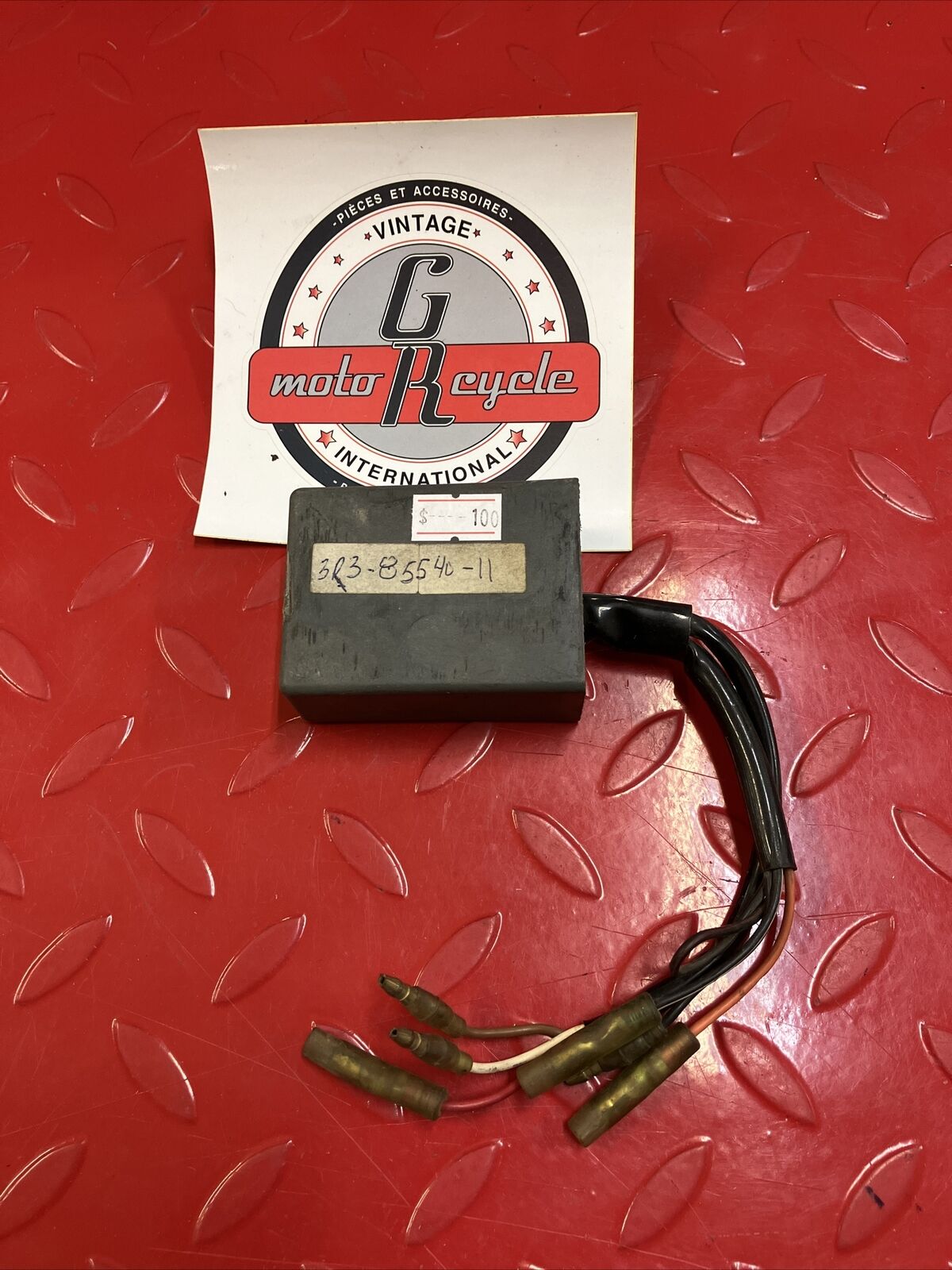 Yamaha YZ125 1981 CDI UNIT ASSEMBLY 3R3-85540-11-00 Y16
