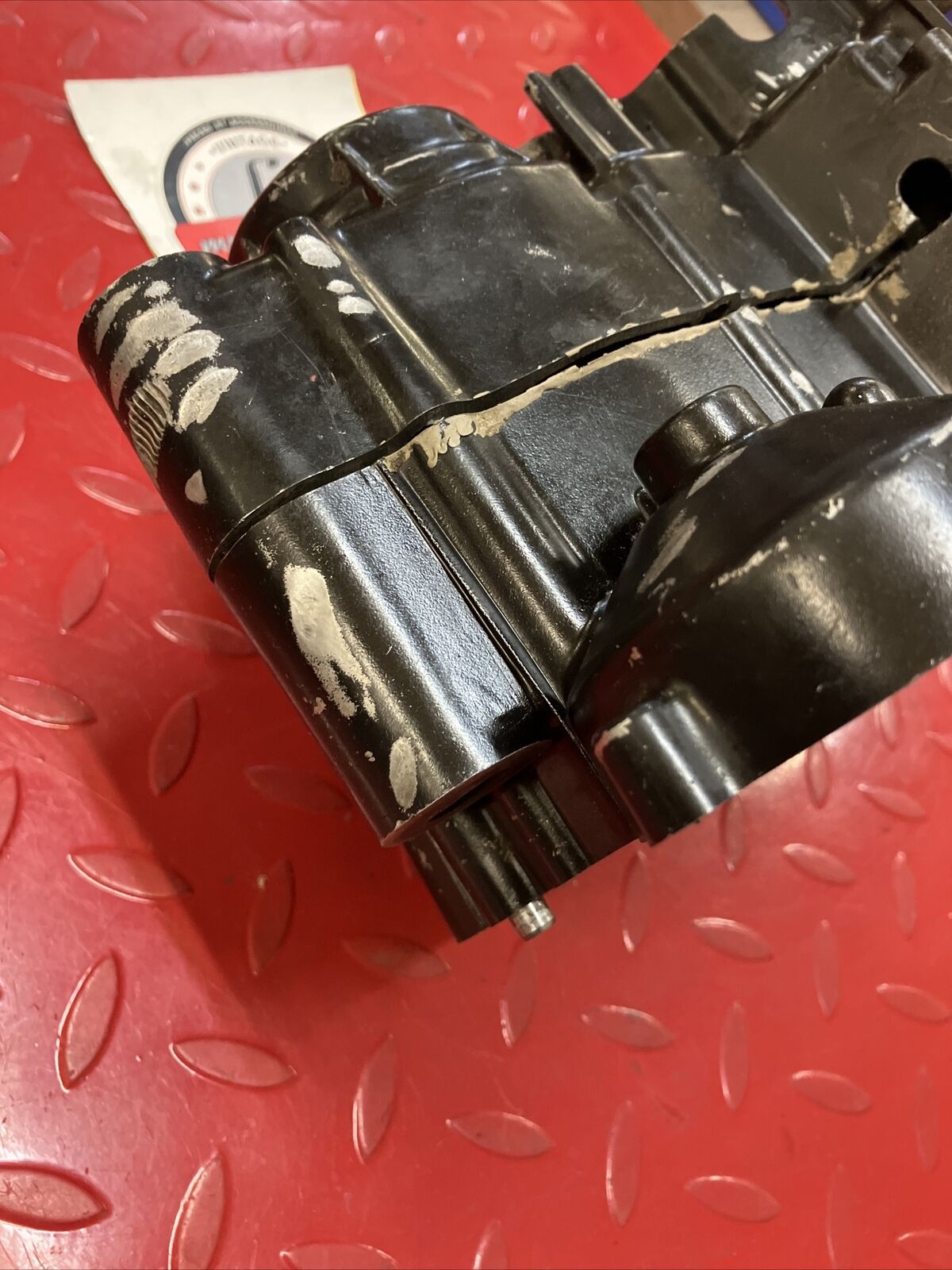 Kawasaki KDX200 1987 crankcase crank case left right 1986