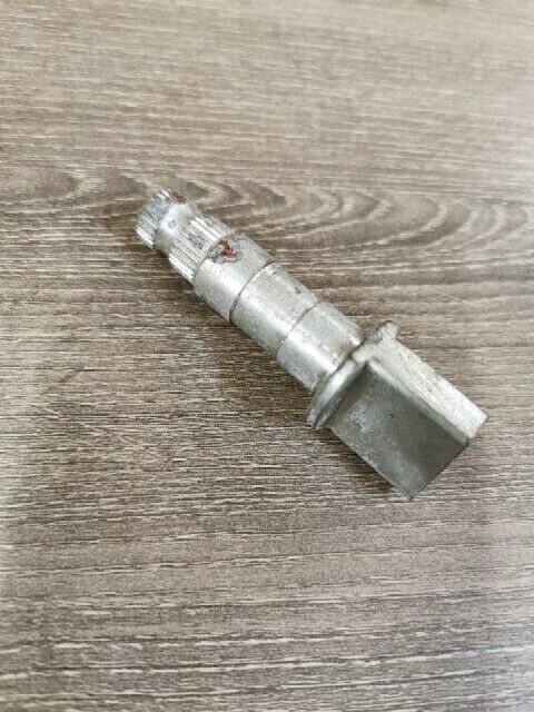 NOS BRIDGESTONE 350 GTR GTO REAR BRAKE PANEL CAM 7554-9000 B1