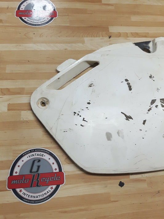 Honda CR250R 1990 left side cover panel number plate