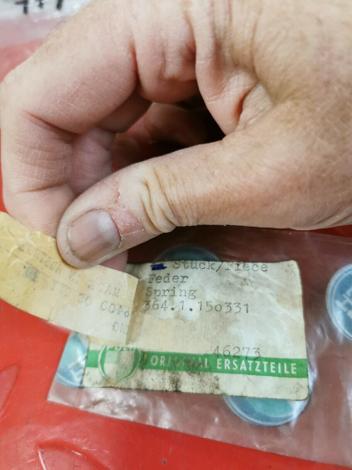 NOS PUCH CARBURETOR BLEEDER SPRING 773-640-002 P3