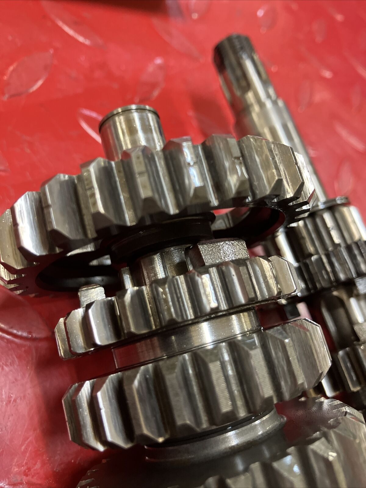 Suzuki RM125 1982 transmission mainshaft countershaft main cunter shaft gear