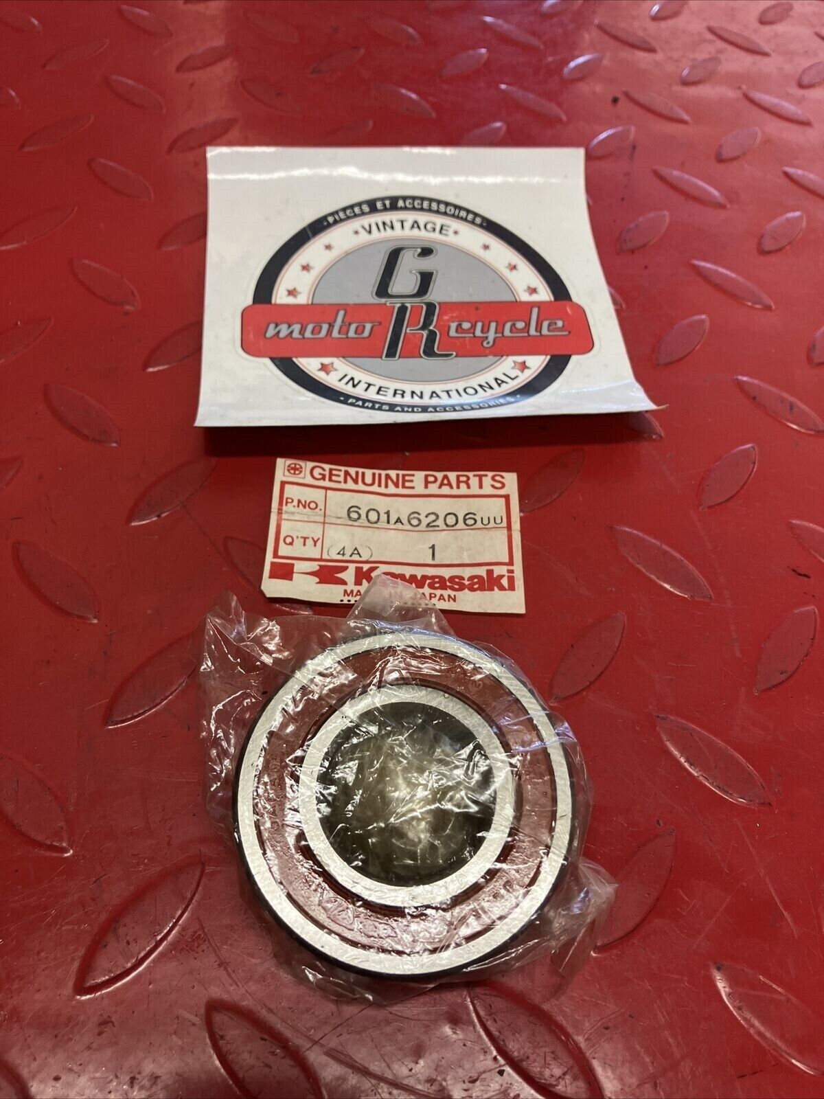 NOS KAWASAKI BALL BEARING 601A6206UU K11