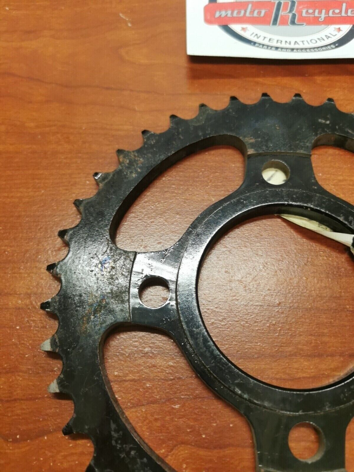 NOS Yamaha 1978 1979 XS400 REAR DRIVE SPROCKET 39T 1J3-25439-20-00 Y89