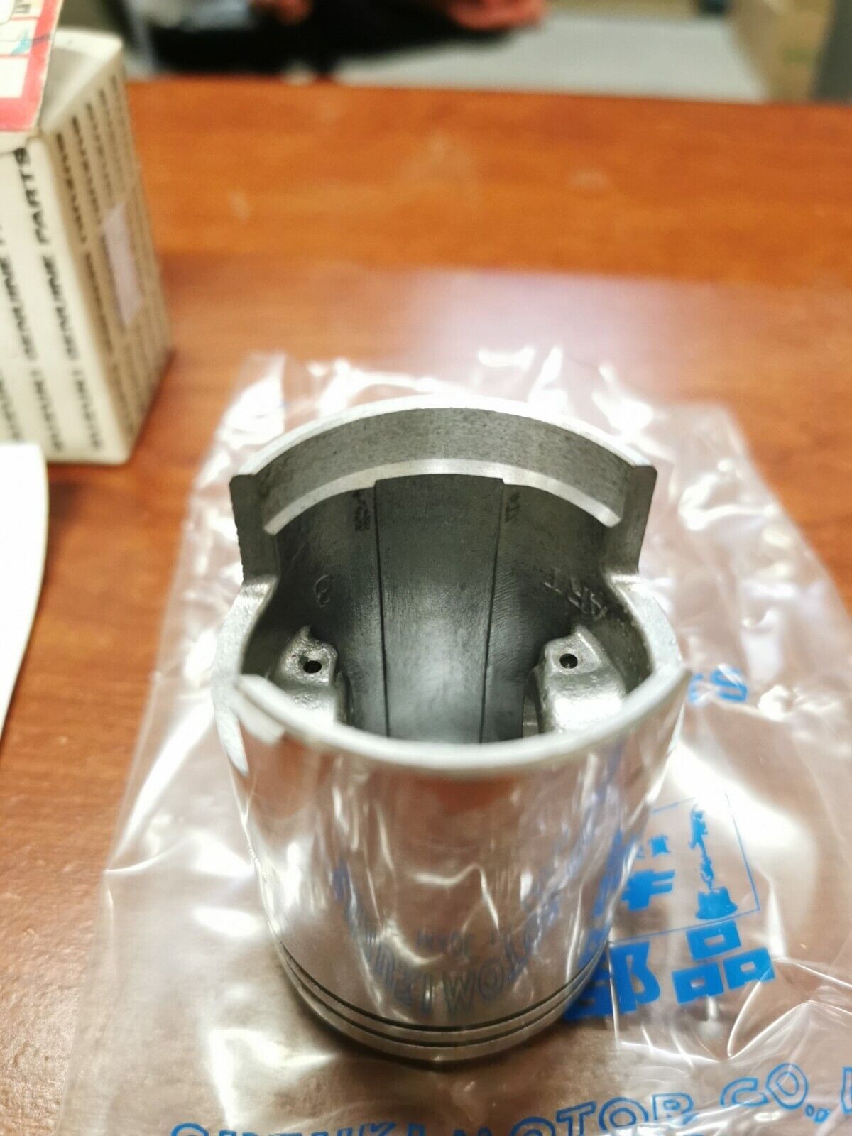 NOS Suzuki 1968 80K10 80K11 80K15 PISTON OS 0.5 12110-03981 S32