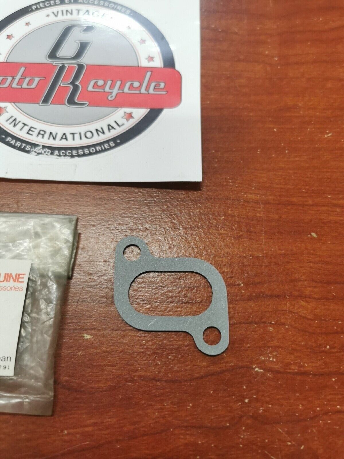 NOS Yamaha 1976 SRX340 1976 - 1980 SRX440 MANIFOLD GASKET 8A7-13556-09-00 Y77