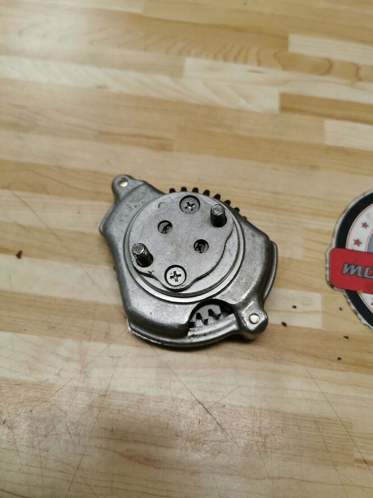 Honda XR80 1983 oil pump 3