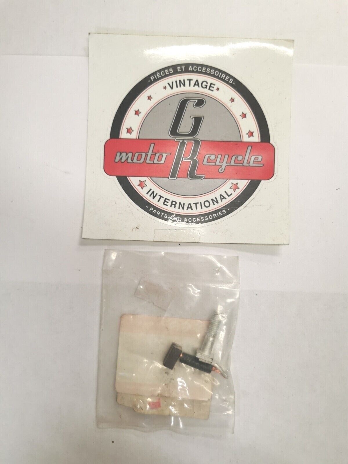 NOS SUZUKI GZ250 GS500 TERMINAL BRUSH 31130-38300 S29