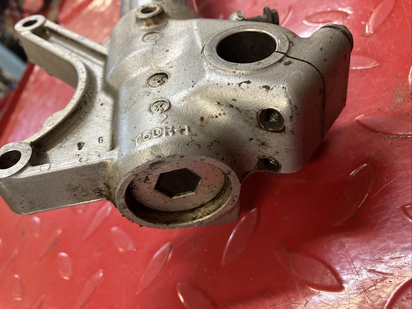 Yamaha YZ125 YZ250 F WR 1998 - 2003 ? Front forks triple clamp
