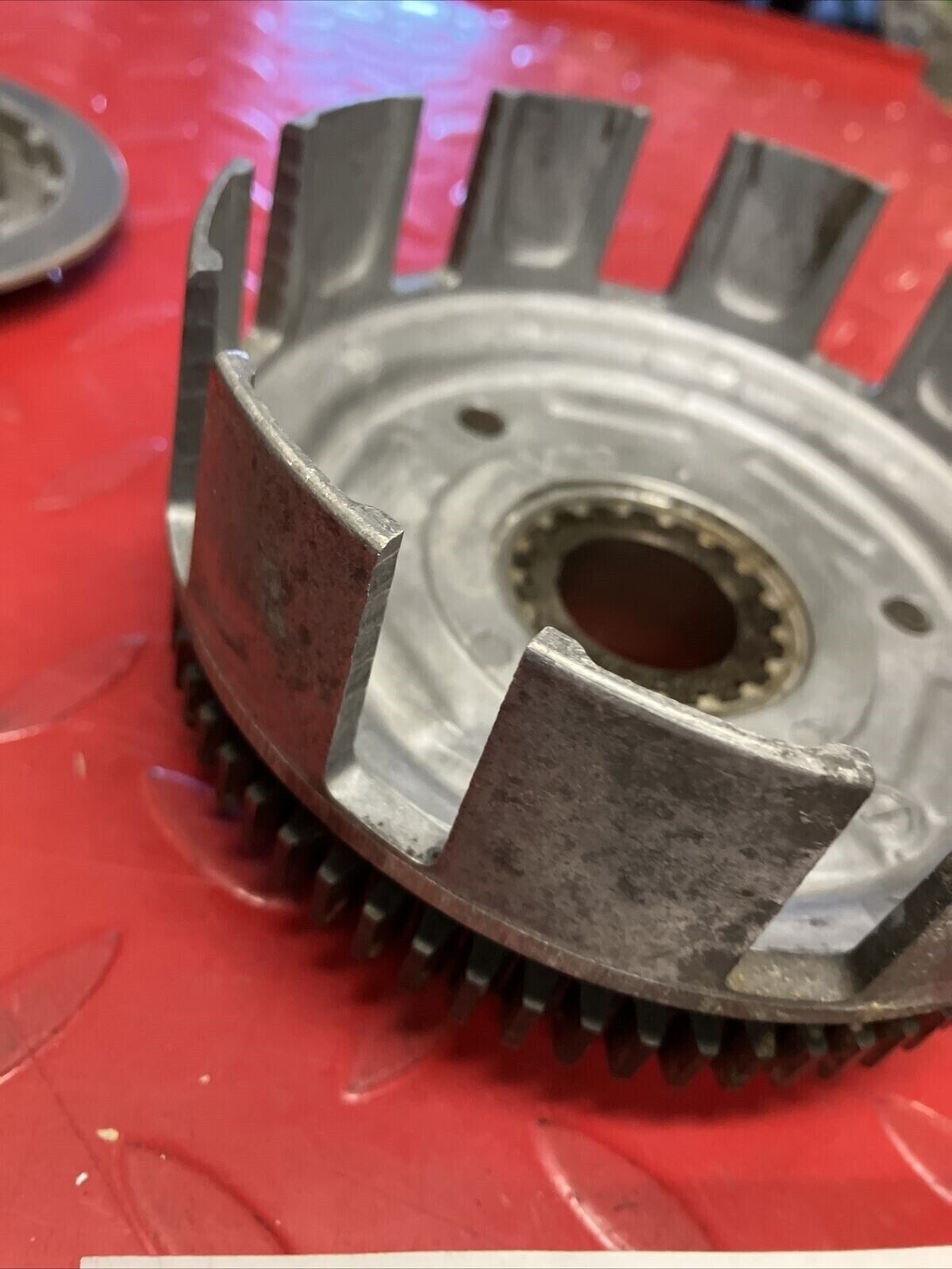 Honda XL350R 1986 clutch basket hub pressure plate assy