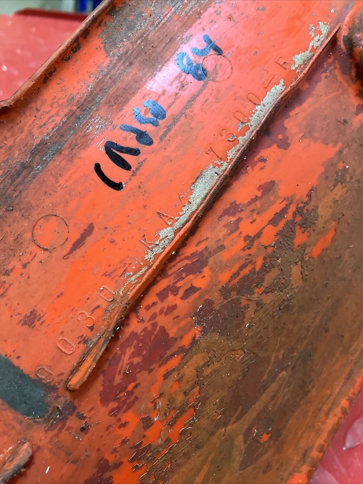 Honda CR250R 1984 left radiator fuel tank shroud cover