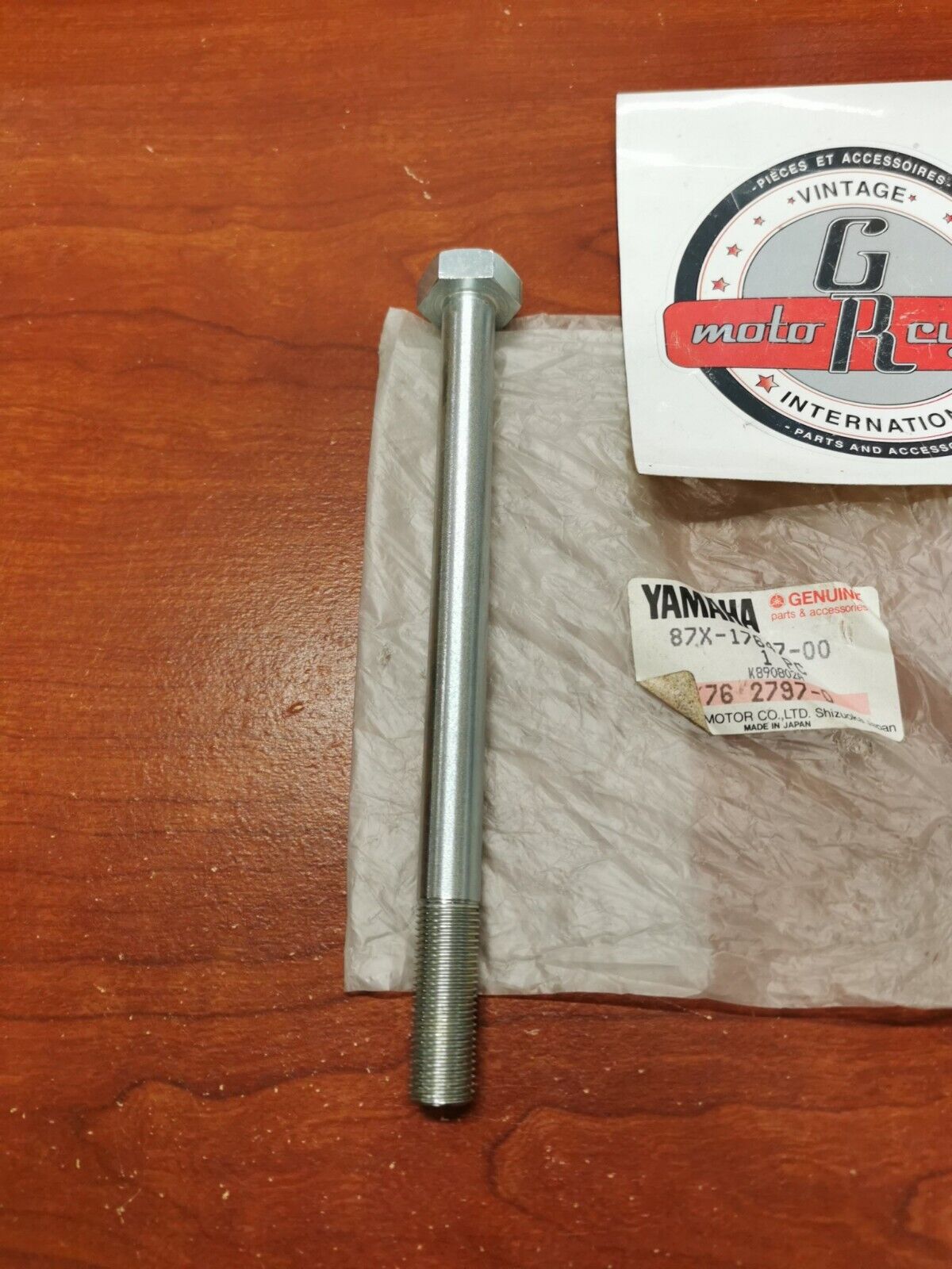 NOS Yamaha 1990 EX570 BOLT 87X-17647-00-00 Y93