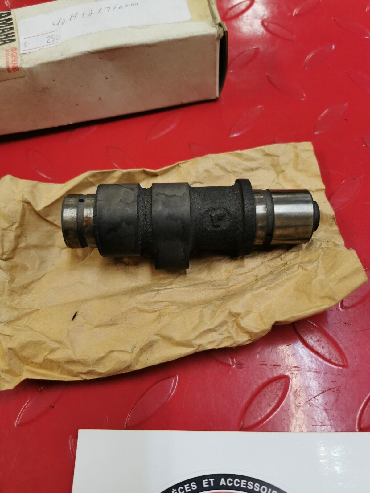 NOS Yamaha 86 - 99  XV1100 82 83 XV920 84 85 XV1000 CAMSHAFT 42H-12171-00-00 Y16